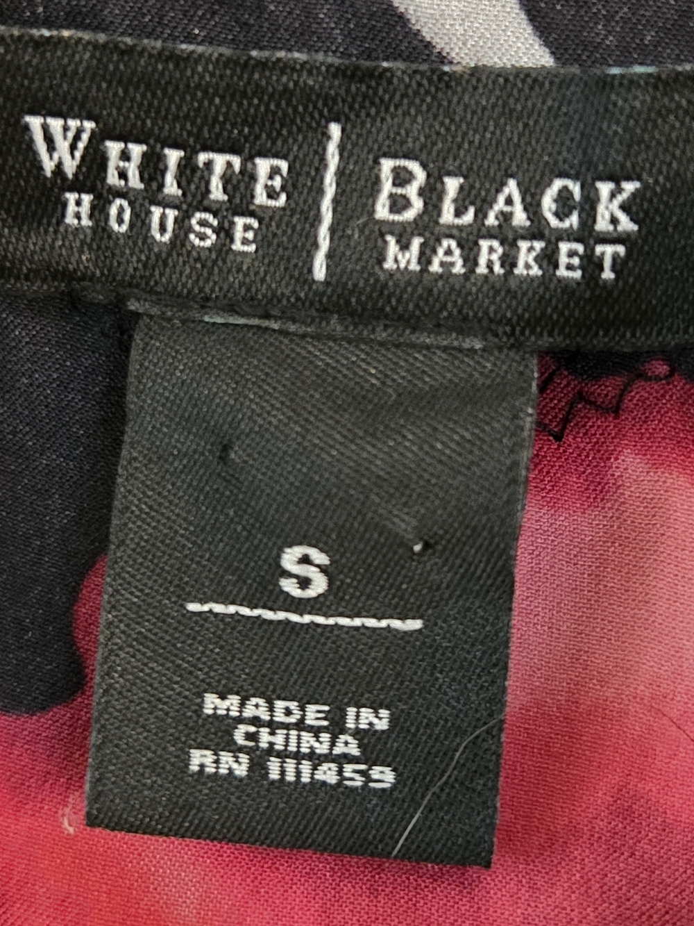 Vintage White House Black Market Black & Red Floral Silk-Blend Chamise - Size S - Picture 3 of 8